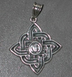 2092 Celtic Knot Square Narcotics Anonymous Logo